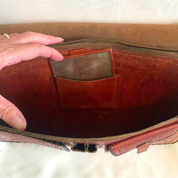 VINTAGE 1950s Hand Tooled Leather Satchel Purse Bag Mexico - Picture 10 of 16